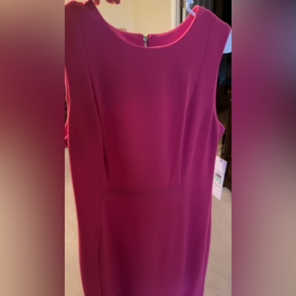 Gorgeous - Picture 5 of 7